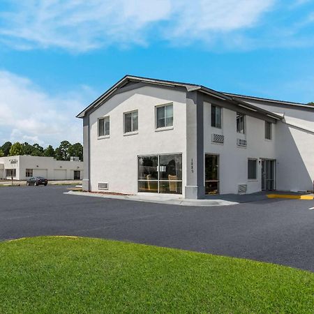 Econo Lodge Cherry Point Havelock Eksteriør billede