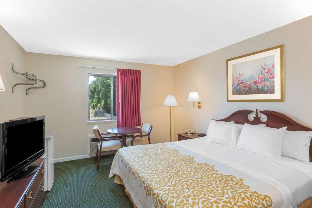 Econo Lodge Cherry Point Havelock Værelse billede