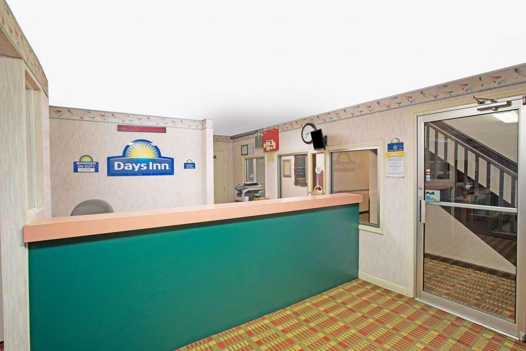Econo Lodge Cherry Point Havelock Eksteriør billede