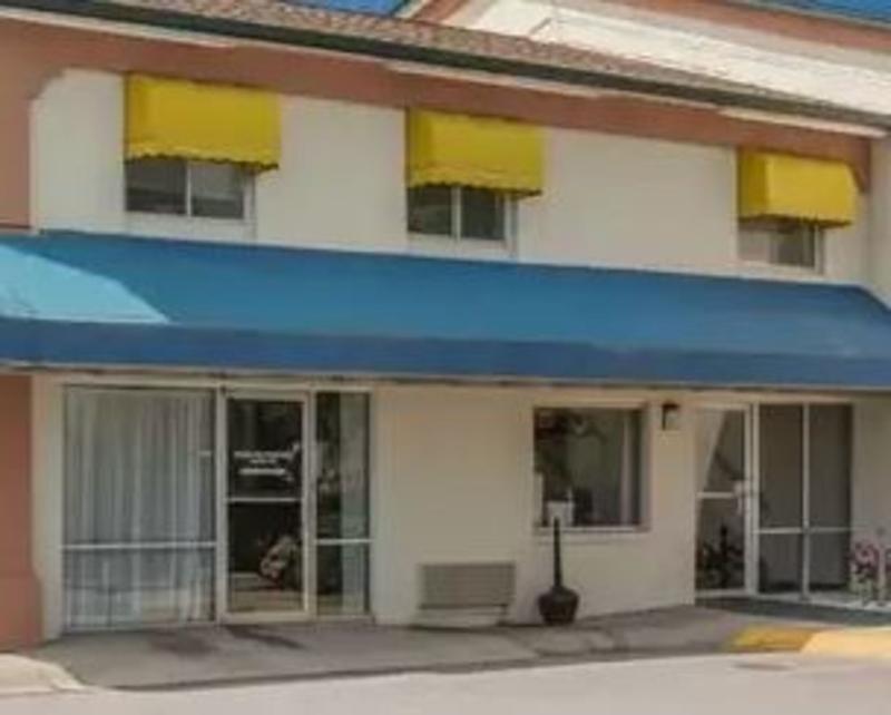 Econo Lodge Cherry Point Havelock Eksteriør billede
